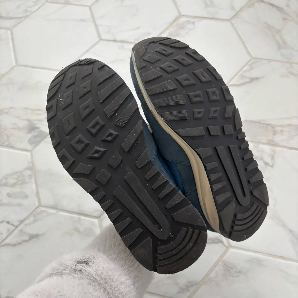 Women’s Blue Common Projects - Picture 6 of 7